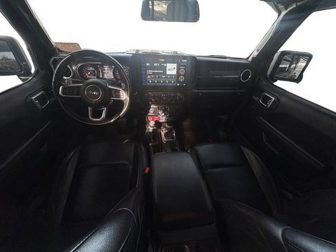 Used 2021 Jeep Wrangler Unlimited Rubicon w/ Trailer Tow Package image 12