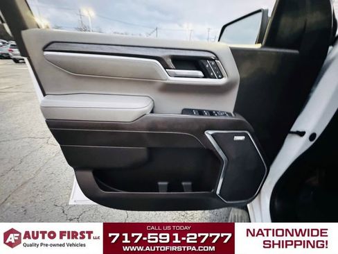 Used 2022 Chevrolet Silverado 1500 LTZ w/ Technology Package image 10