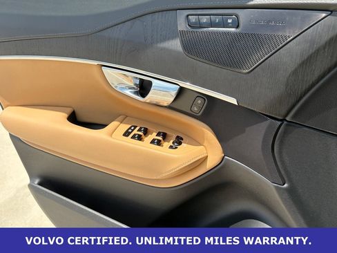 Certified 2024 Volvo XC90 T8 Ultimate w/ Lounge Package AWD/4WD image 27