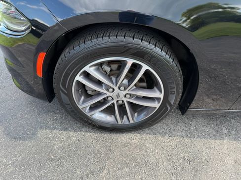 Used 2019 Dodge Charger SXT AWD/4WD image 39
