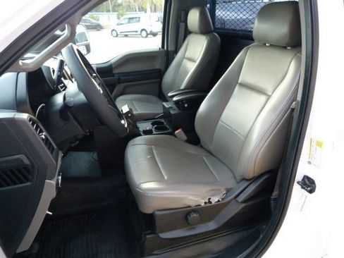 Used 2019 Ford F250 XL w/ Power Equipment Group RWD image 30