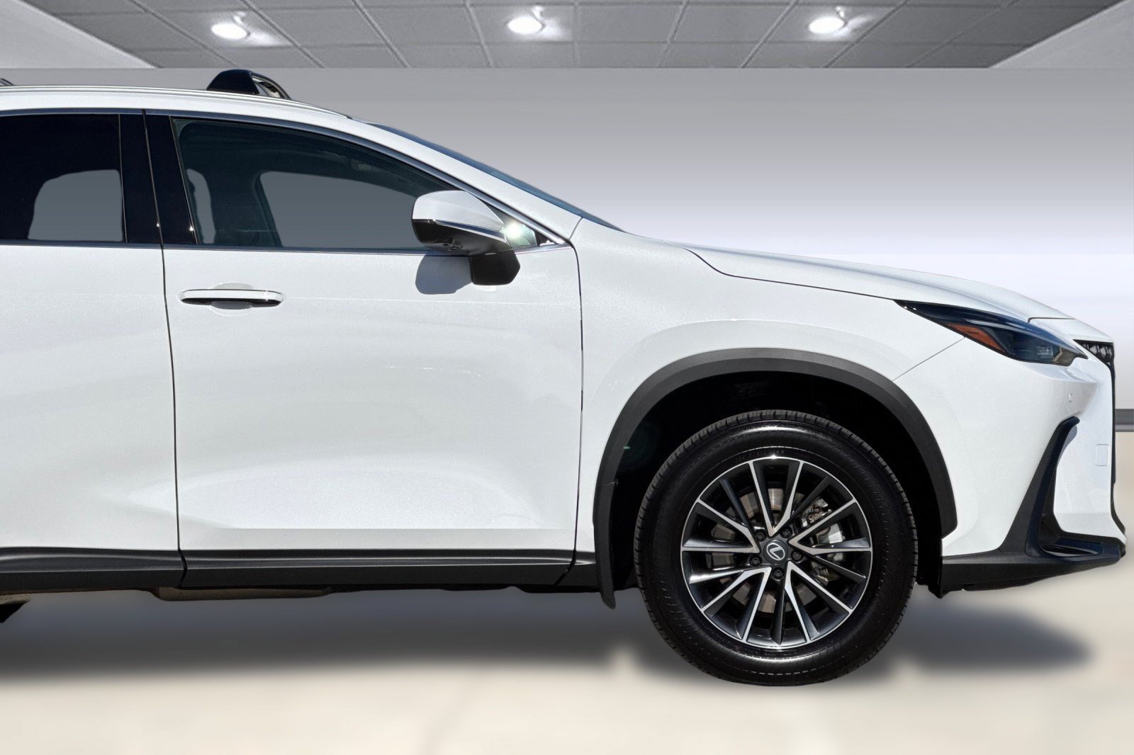 Certified 2026 Lexus NX 350h AWD w/ Accessory Package (2T) image 35