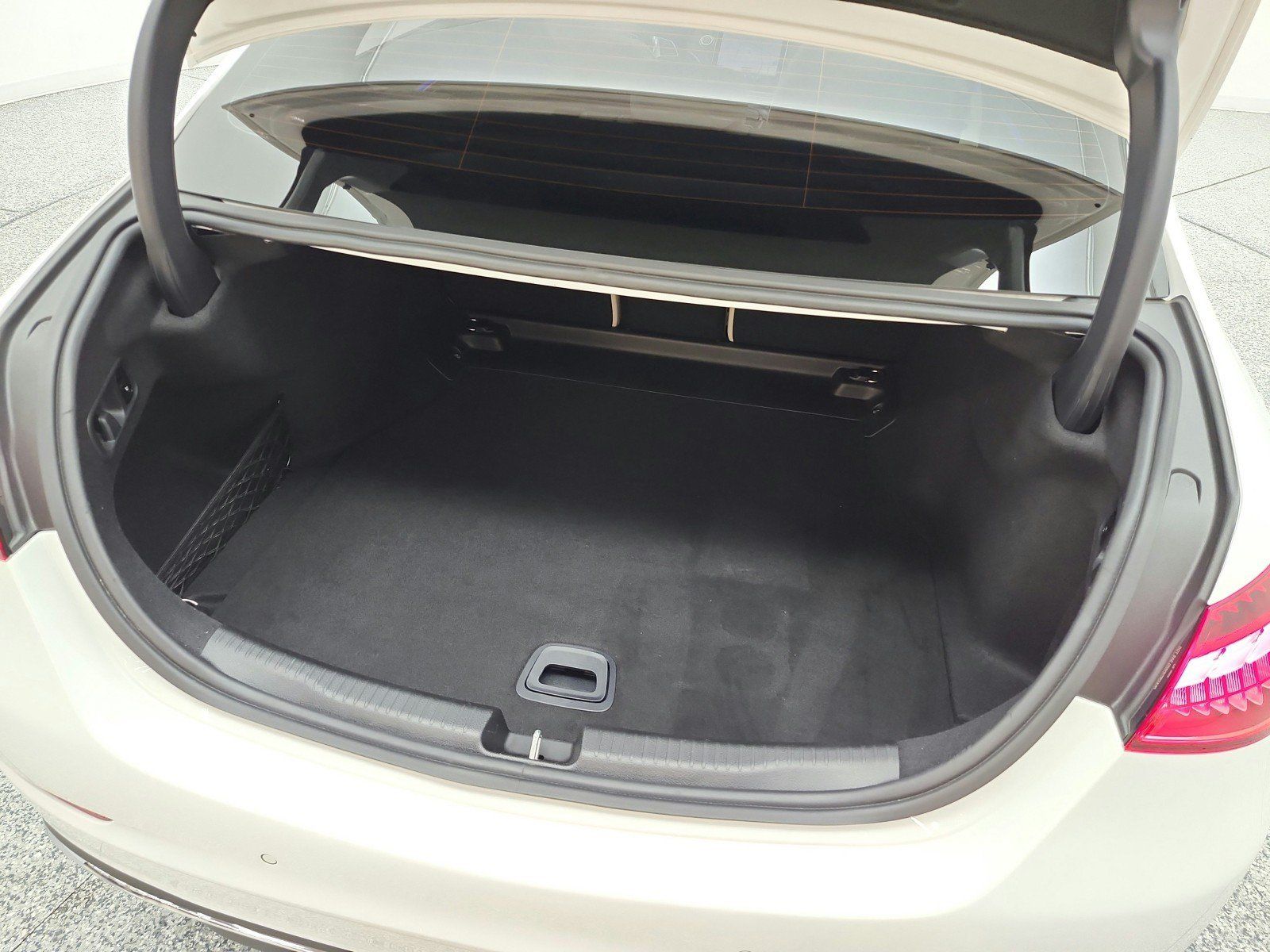 Certified 2024 Mercedes-Benz C 300 Sedan image 22