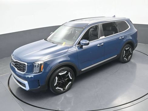 Used 2024 Kia Telluride S FWD image 53