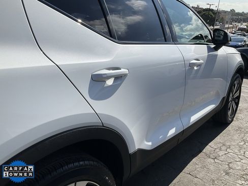 Used 2023 Volvo XC40 Recharge Plus image 81