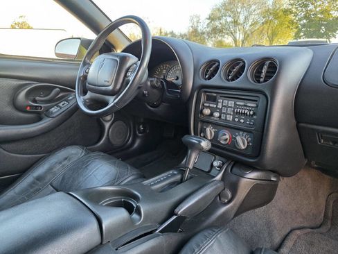 Used 2002 Pontiac Firebird Trans Am image 21