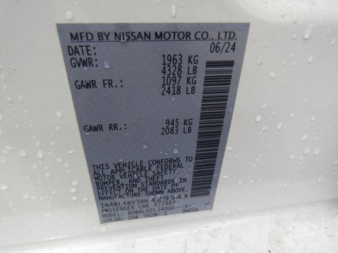 Used 2024 Nissan Altima 2.5 S FWD image 17