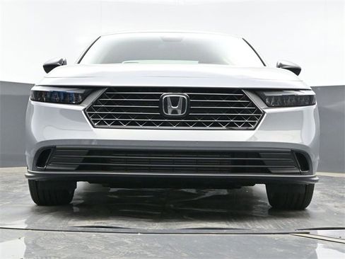 New 2025 Honda Accord SE image 20