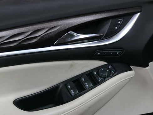 Used 2022 Buick Enclave Avenir w/ Avenir Technology Package AWD/4WD image 16
