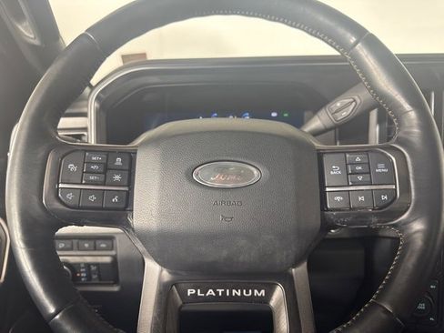 Certified 2023 Ford F350 Platinum image 19