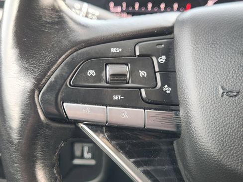 Used 2021 Cadillac Escalade Sport w/ LPO, ONYX Package AWD/4WD image 31