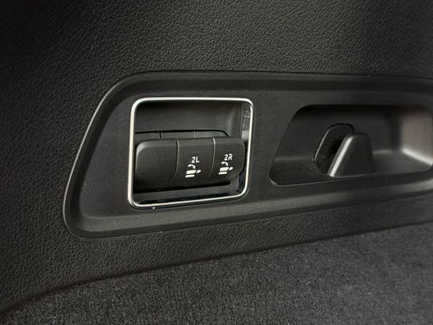 Used 2024 Mercedes-Benz GLS 63 AMG 4MATIC image 48
