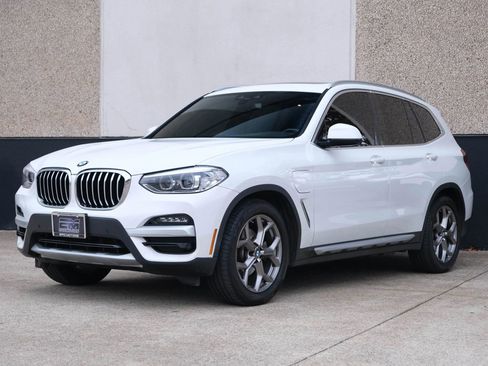 Used 2021 BMW X3 xDrive30e w/ Convenience Package (ZC2) image 5