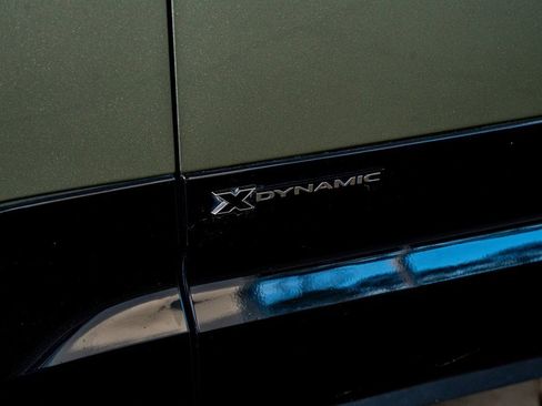 Used 2021 Land Rover Defender 110 X-Dynamic HSE image 21