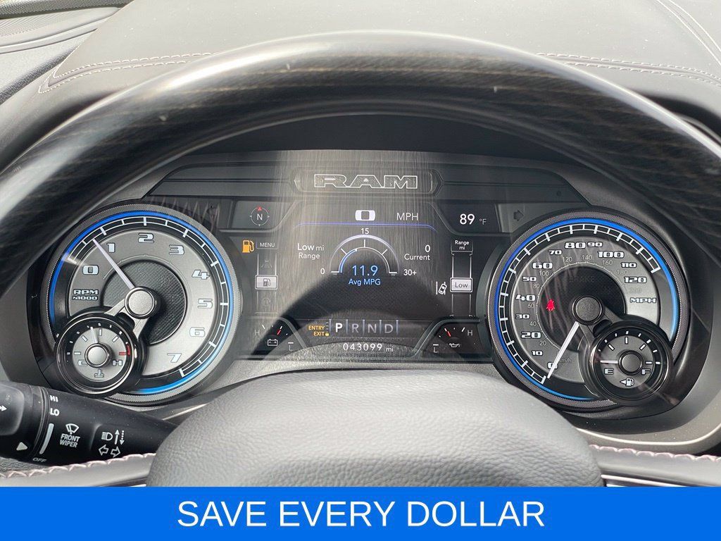 Used 2022 RAM 1500 Limited AWD/4WD image 10