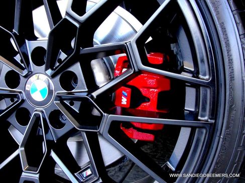 Used 2024 BMW M440i Coupe w/ Premium Package RWD image 18
