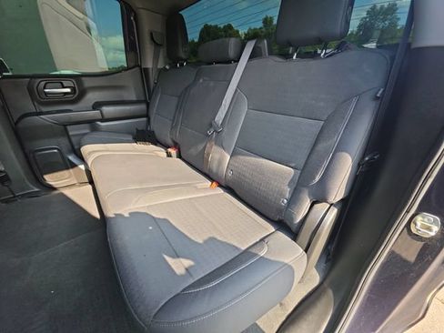 Used 2023 Chevrolet Silverado 1500 Custom Trail Boss AWD/4WD image 22