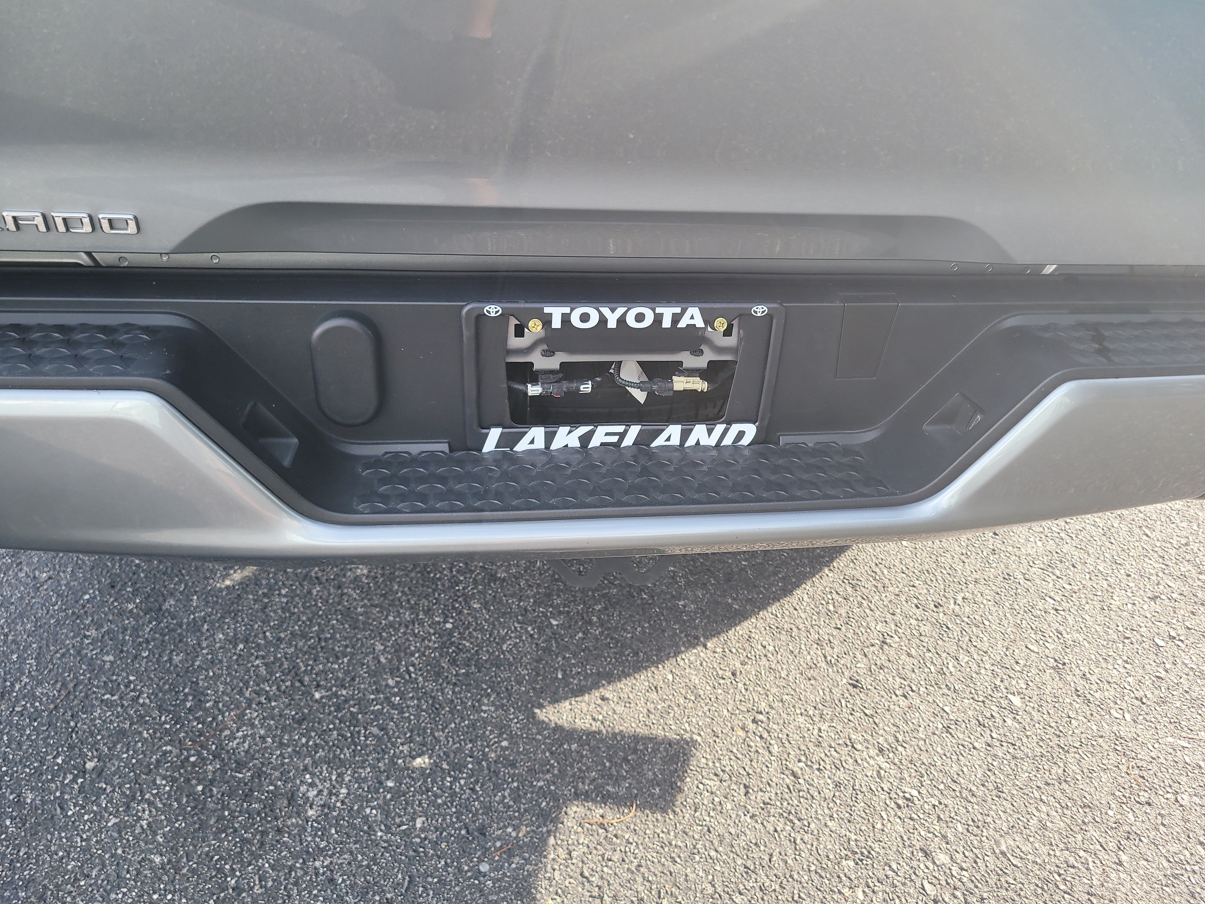 Used 2024 Chevrolet Colorado LT w/ LT Convenience Package RWD image 12