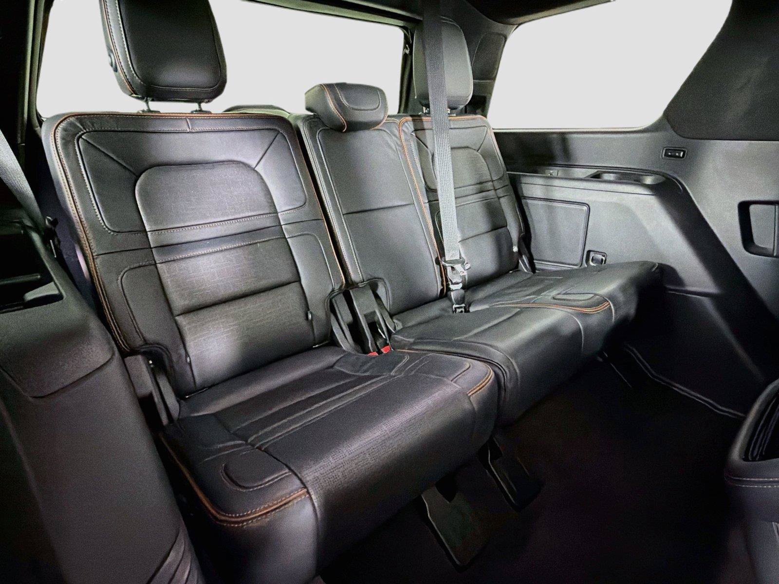 Used 2023 Lincoln Navigator Black Label AWD/4WD image 28