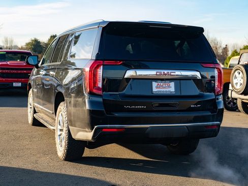Used 2023 GMC Yukon XL SLT image 11