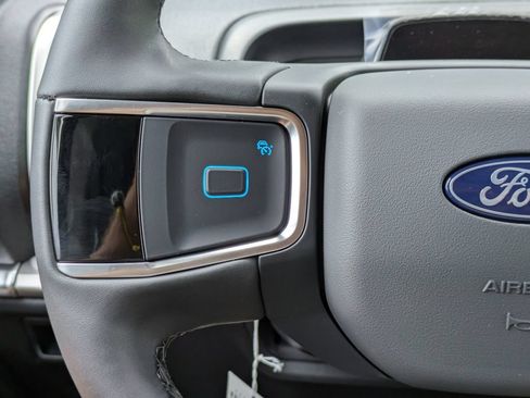 New 2026 Ford Expedition Max Active RWD image 27