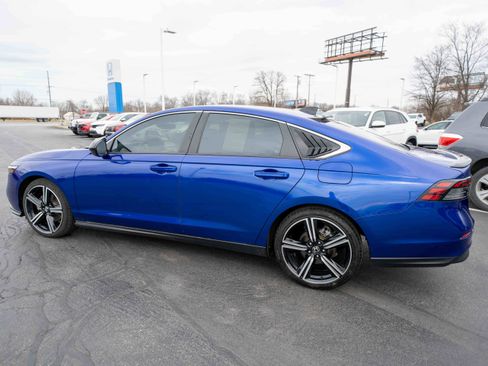 Used 2024 Honda Accord Sport image 4