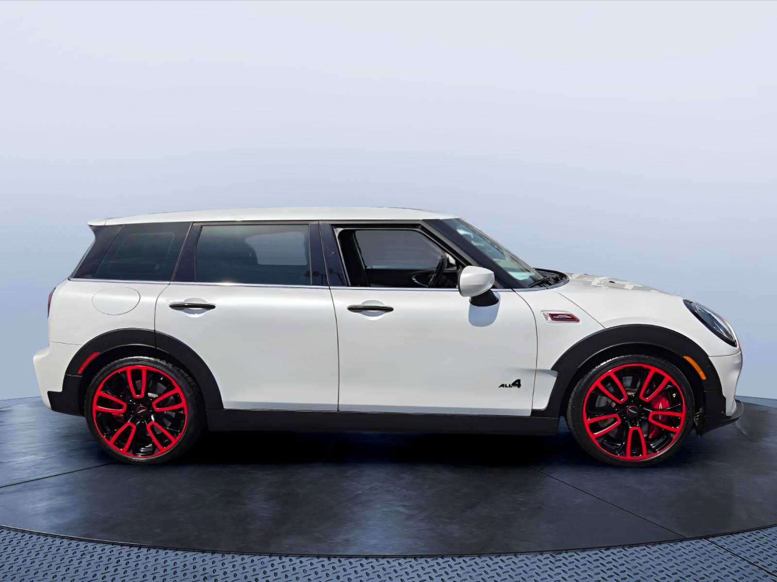 Used 2024 MINI Cooper Clubman John Cooper Works AWD/4WD image 2