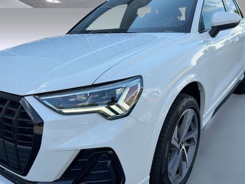 New 2025 Audi Q3 2.0T Premium image 11