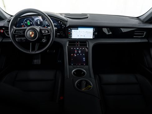 Certified 2026 Porsche Taycan AWD/4WD image 12