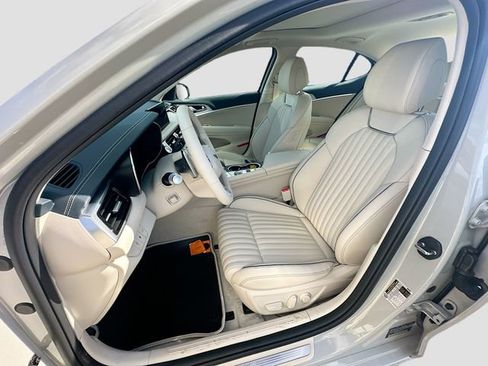 Certified 2026 Genesis G70 2.5T Prestige AWD/4WD image 16