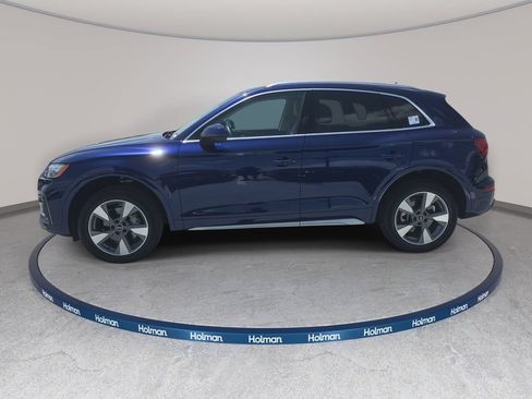Used 2023 Audi Q5 Premium w/ Premium Plus Package AWD/4WD image 9