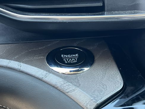 Used 2022 Ford Explorer Platinum w/ Equipment Group 601A image 30