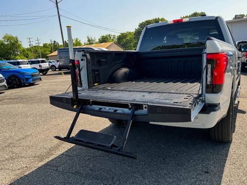 Used 2023 Ford F150 Lightning XLT AWD/4WD image 22