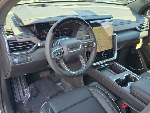 New 2026 GMC Acadia Denali w/ Super Cruise Package AWD/4WD image 11