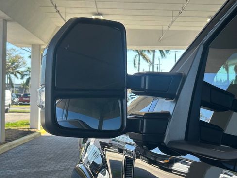 Used 2022 Ford F250 Lariat w/ Tremor Off-Road Package image 18