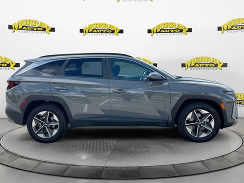 Used 2025 Hyundai Tucson SEL FWD image 6