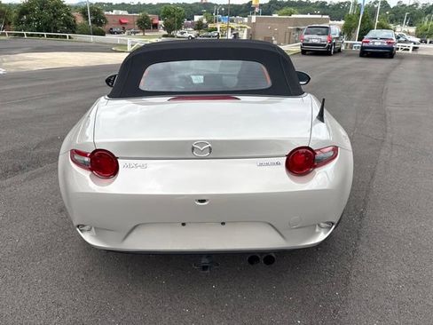 Used 2023 MAZDA MX-5 Miata Sport RWD image 6