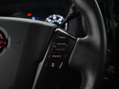 Used 2024 Nissan Titan PRO-4X w/ Pro-4x Convenience Package AWD/4WD image 33