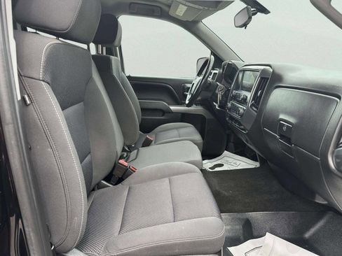 Used 2018 Chevrolet Silverado 1500 LT AWD/4WD image 16