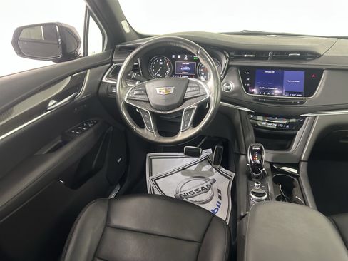 Certified 2022 Cadillac XT5 Sportv w/ Technology Package image 35