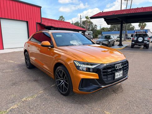 Used 2019 Audi Q8 Premium Plus w/ Premium Plus AWD/4WD image 4