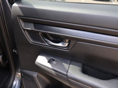 Used 2025 Honda CR-V Sport-L image 14