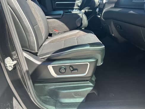 Used 2025 RAM 1500 Laramie image 13