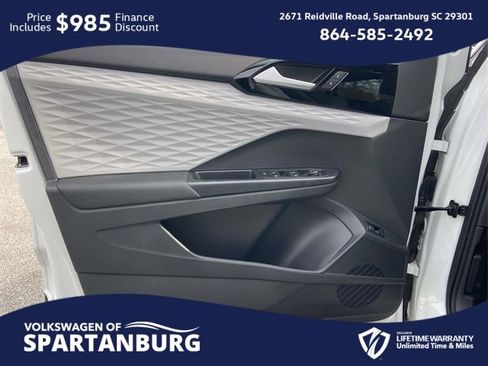 Used 2023 Volkswagen Taos S image 15