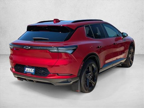 Used 2025 Chevrolet Equinox EV RS w/ Convenience Package II image 5