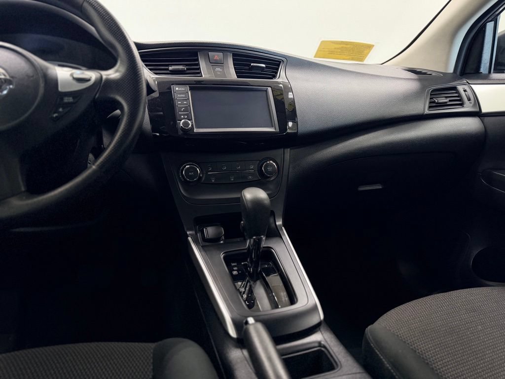 Used 2019 Nissan Sentra S w/ Appearance Package FWD image 14