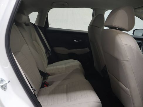 Used 2026 Honda HR-V LX image 12