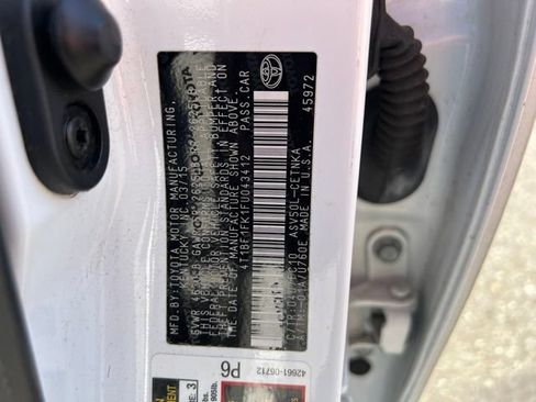 Used 2015 Toyota Camry LE FWD image 9