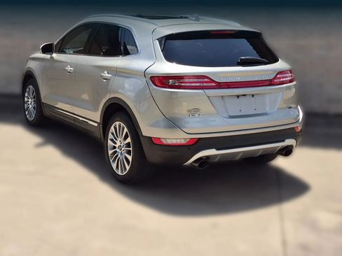 Used 2015 Lincoln MKC FWD w/ Equipment Group 102A Reserve image 2