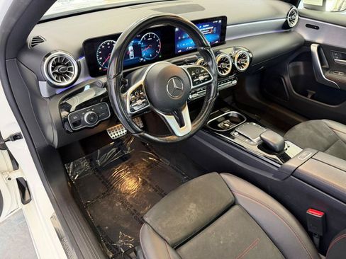 Used 2022 Mercedes-Benz A 220 4MATIC image 15
